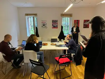 Internal testing of the ISIS Prisons Museum platform at the Prisons Museum office in Berlin before the public launch