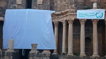 Outdoor Syria Mobile Film Festival screening in 2016